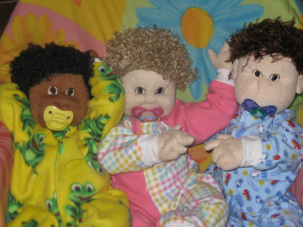 dolls012a.jpg
